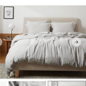 Parachute Linen Queen Duvet & Standard Linen Pillowcases (2)